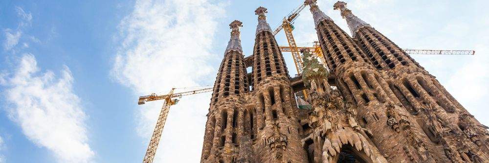 spain-sagrada-crop