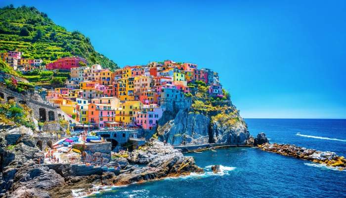 10 of Italy's Most Colourful Seaside Towns | Dealchecker Blog 2020