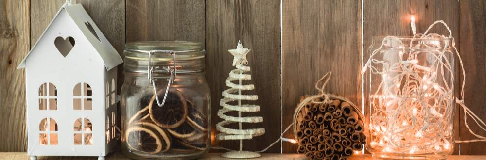 Rustic Christmas decorations at home