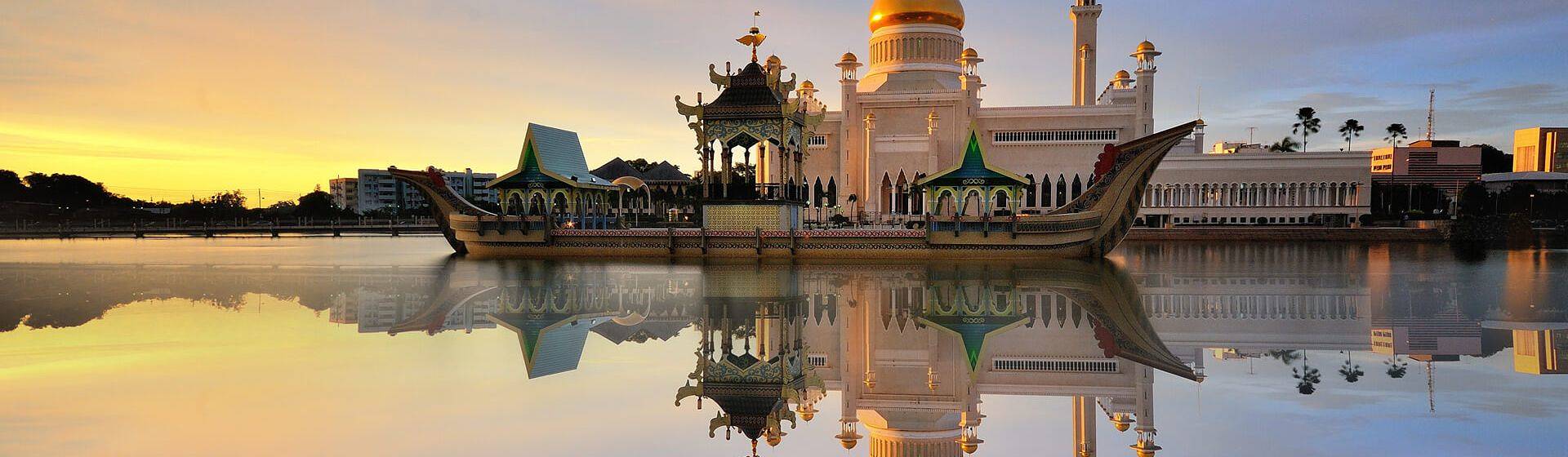 Holidays to Brunei Image